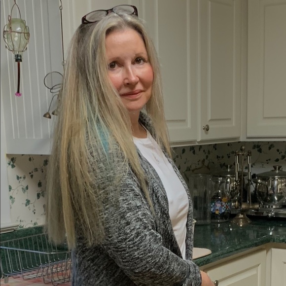 Meet your Posher, Louisa - Picture 4 of 5